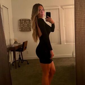 Elegant Black Backless Dress